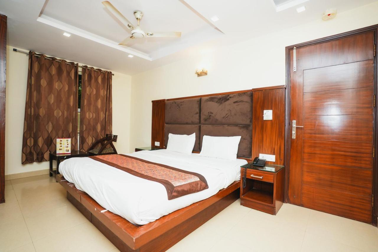 Hotel High 5 Land Delhi  Exterior foto